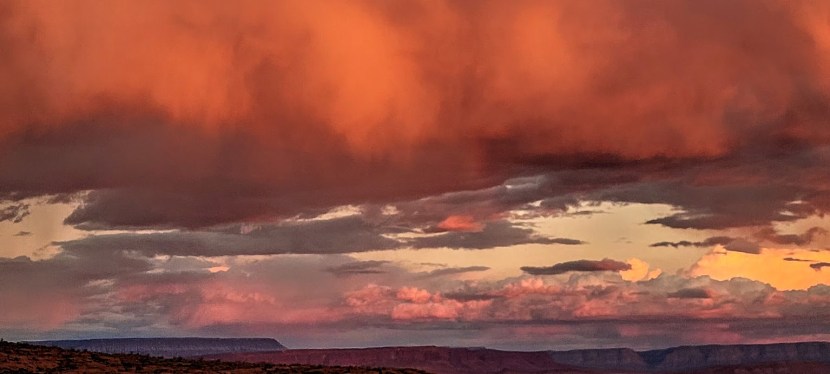 Short Hike That’s Long on Panoramic Views: Owen’s Loop, Red Cliffs Desert Reserve, Saint George,&nbsp;UT
